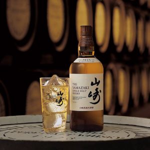 「響」「山崎」「白州」など日本を代表するウイスキーを揃えております。